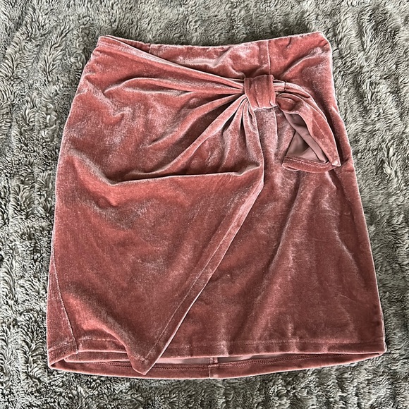 Tularosa Velvet Drape Skirt | Size Small - Picture 1 of 7
